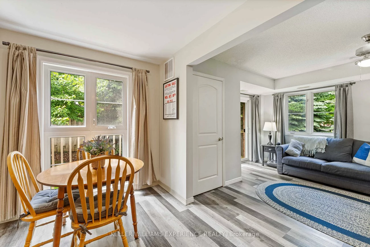 15, Cheltenham, Georgian Drive, Barrie