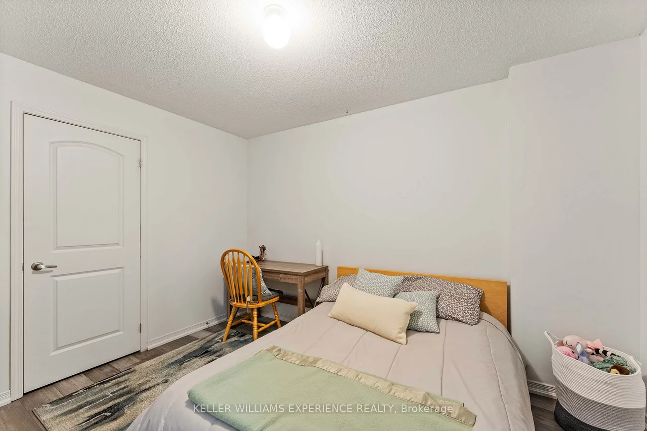 15, Cheltenham, Georgian Drive, Barrie