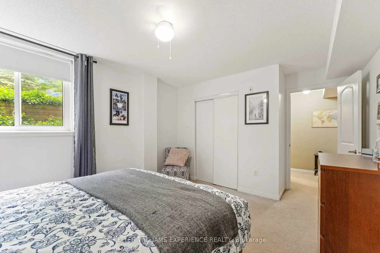 15, Cheltenham, Georgian Drive, Barrie