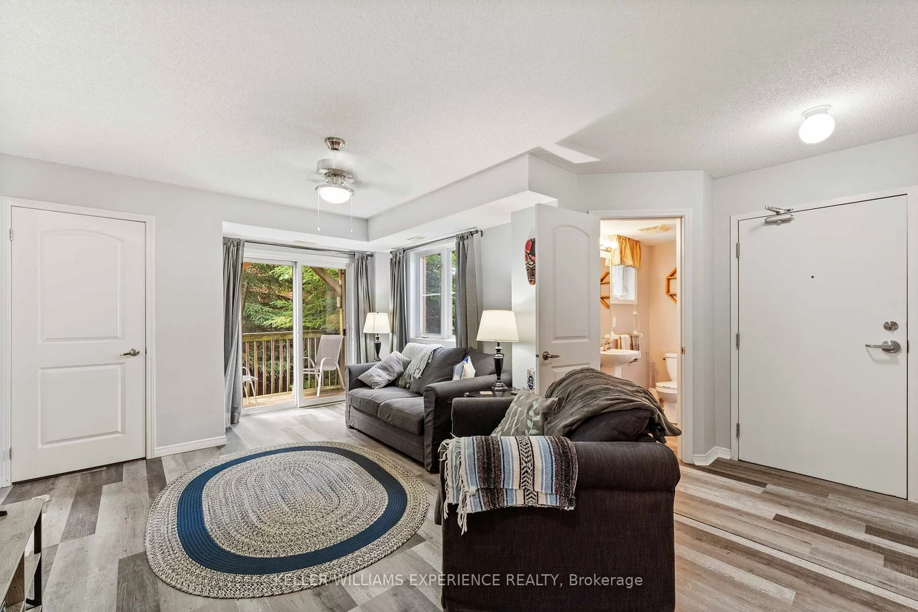 15, Cheltenham, Georgian Drive, Barrie