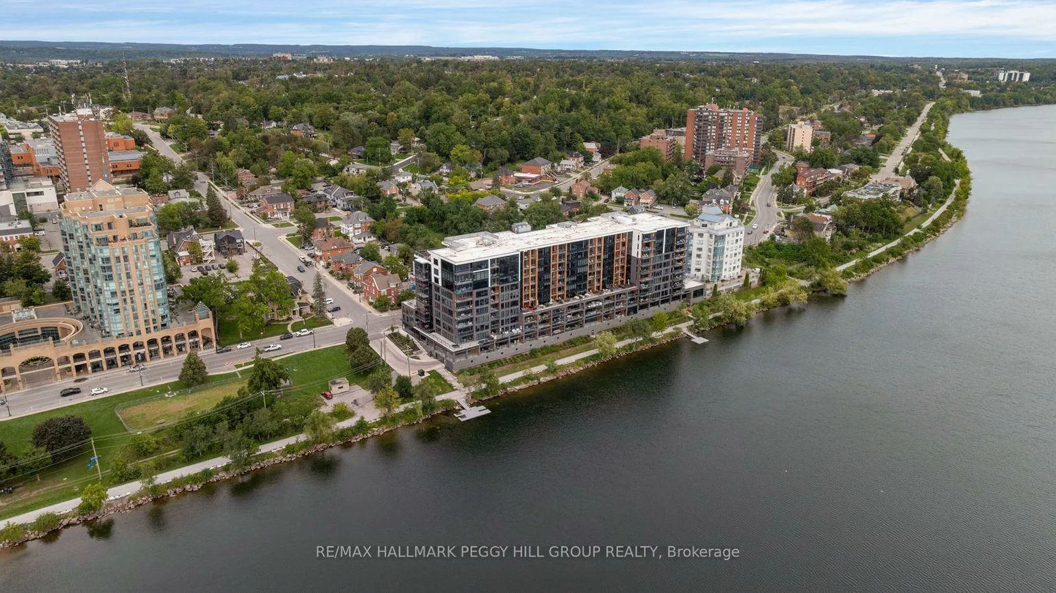 185, Dunlop, Lakeshore, Barrie