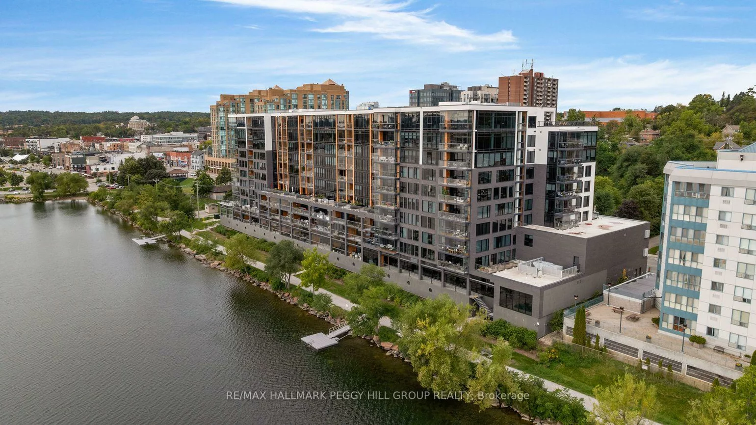 185, Dunlop, Lakeshore, Barrie