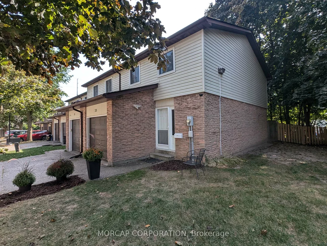 261, Rose, Wellington, Barrie