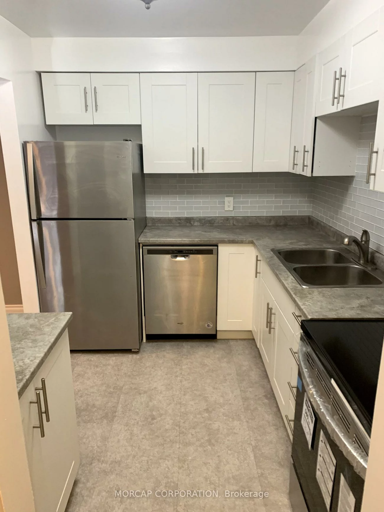 261, Rose, Wellington, Barrie