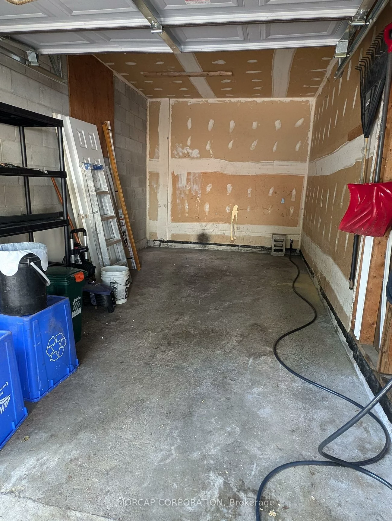 261, Rose, Wellington, Barrie