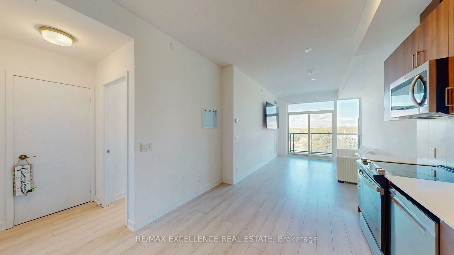 681, Yonge, Painswick South, Barrie