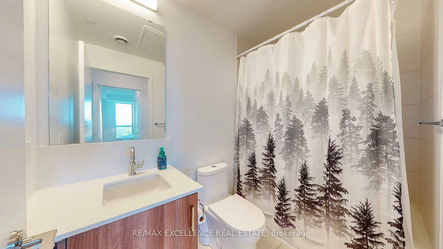 681, Yonge, Painswick South, Barrie