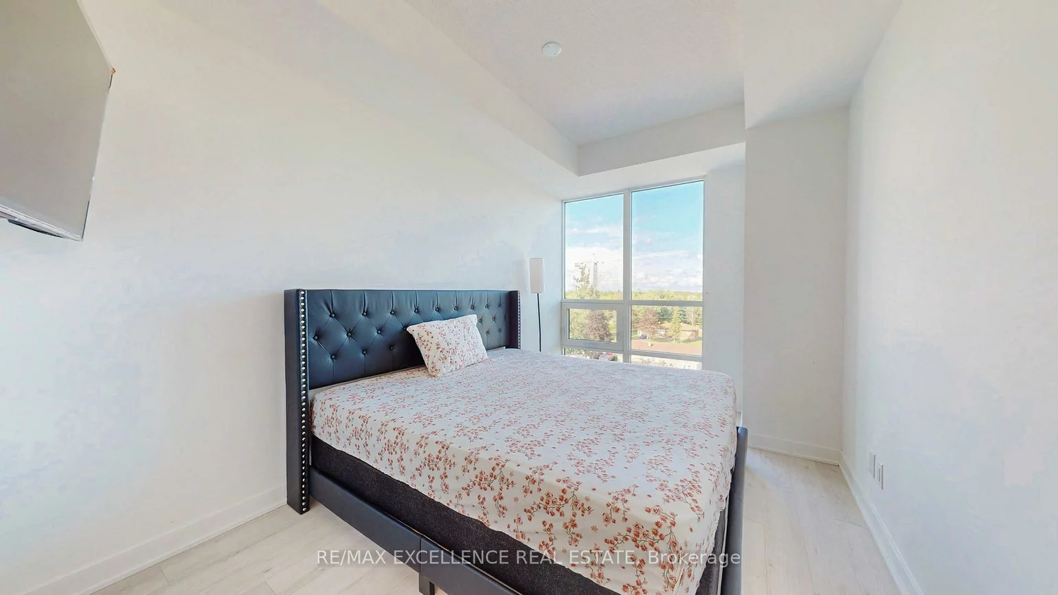 681, Yonge, Painswick South, Barrie