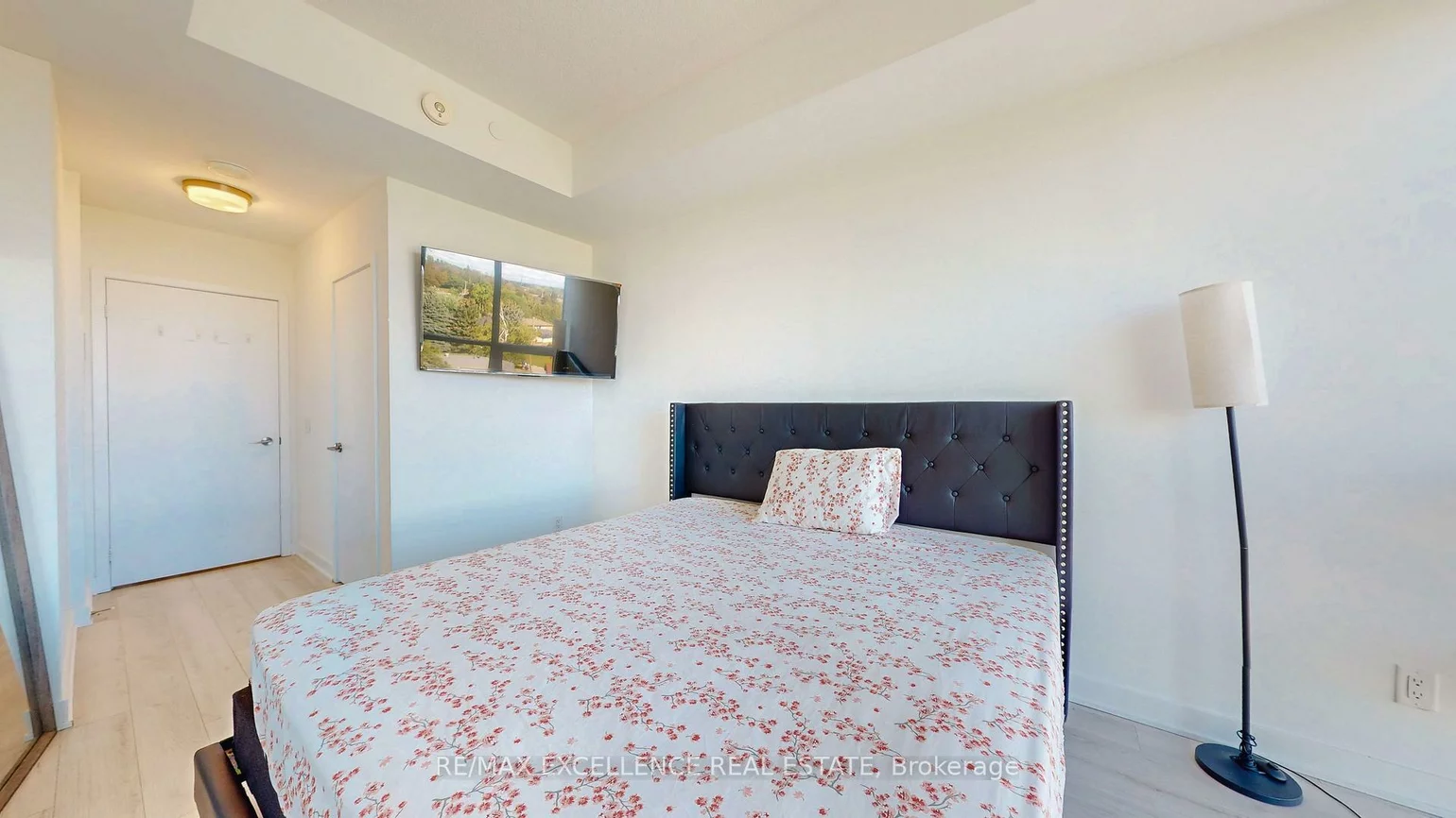 681, Yonge, Painswick South, Barrie