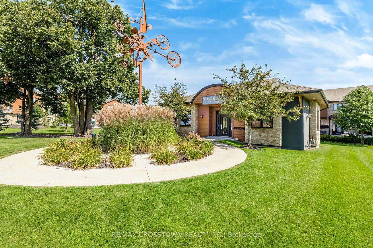 43, Madelaine, Painswick South, Barrie