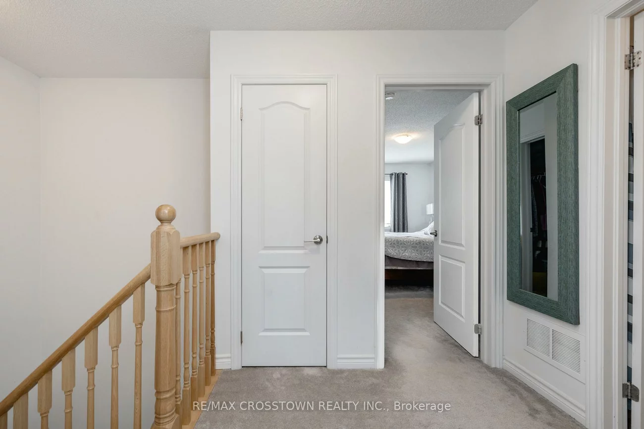 43, Madelaine, Painswick South, Barrie
