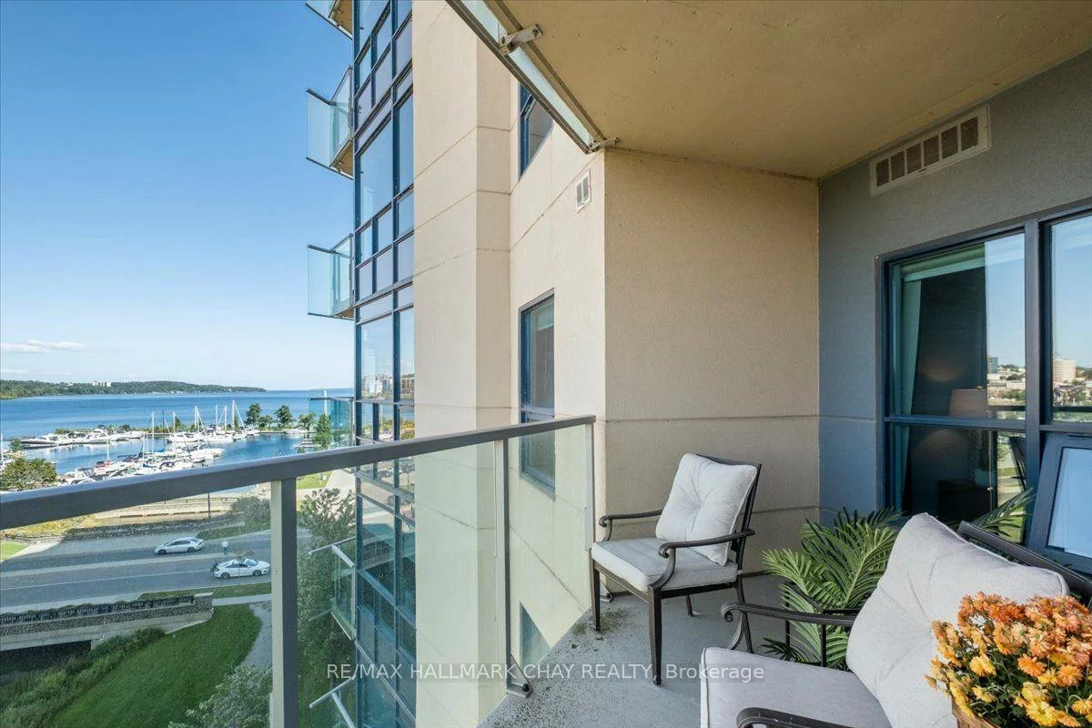 33, Ellen, Lakeshore, Barrie