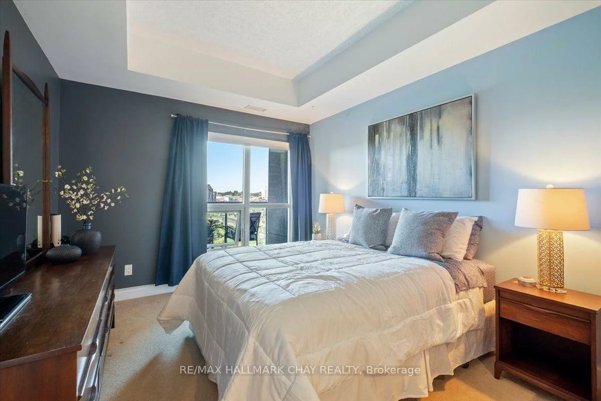33, Ellen, Lakeshore, Barrie