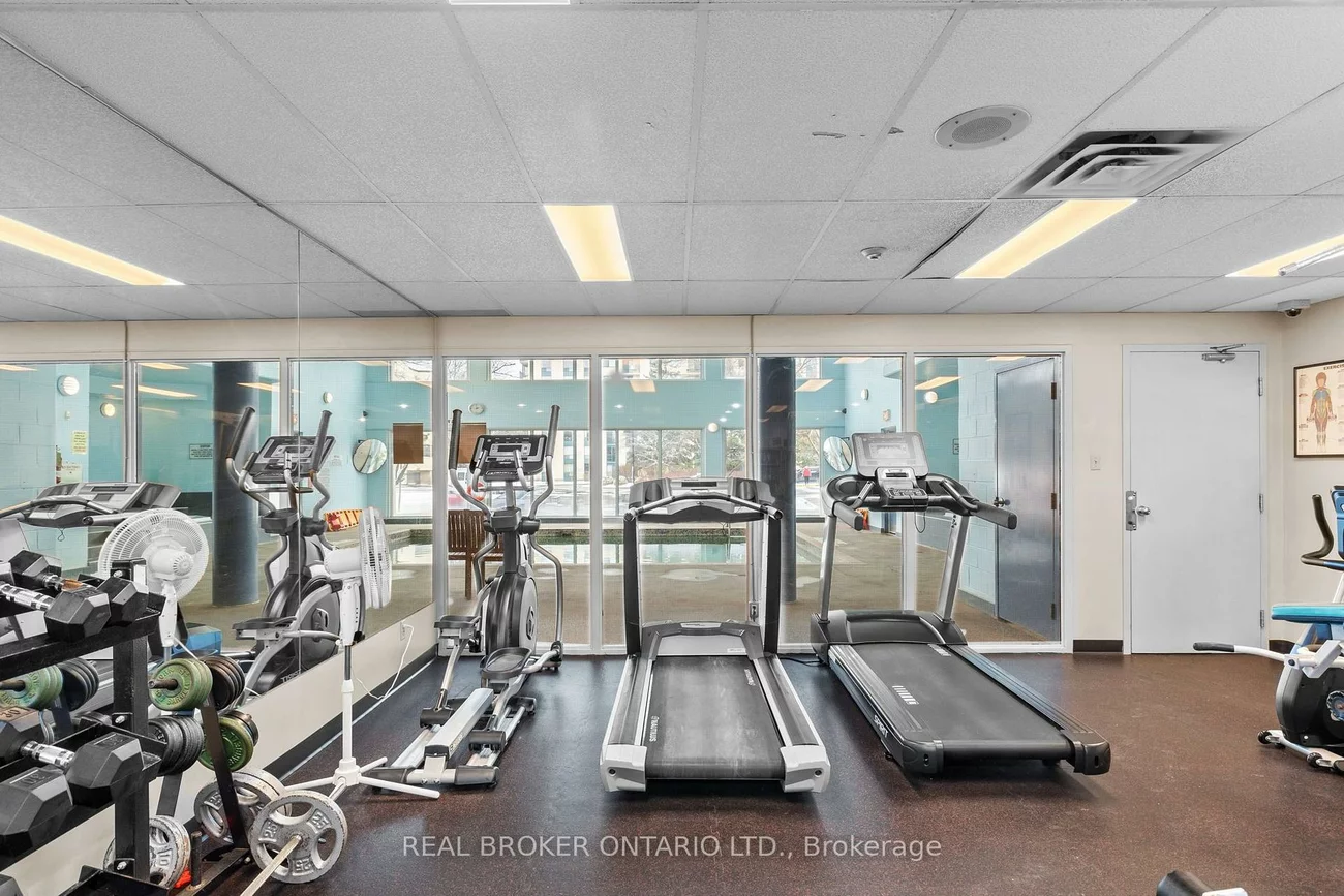 65, Ellen, City Centre, Barrie