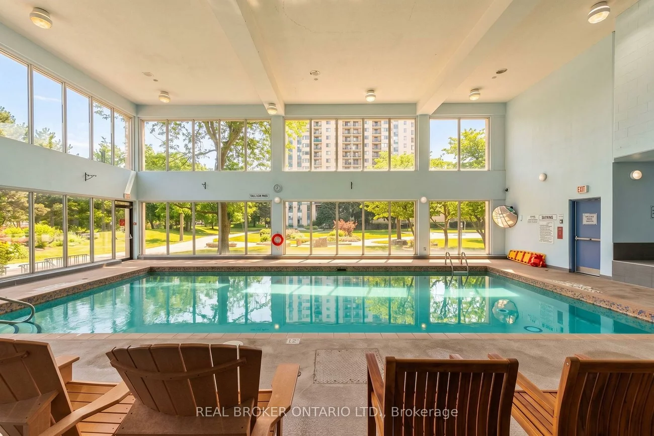65, Ellen, City Centre, Barrie