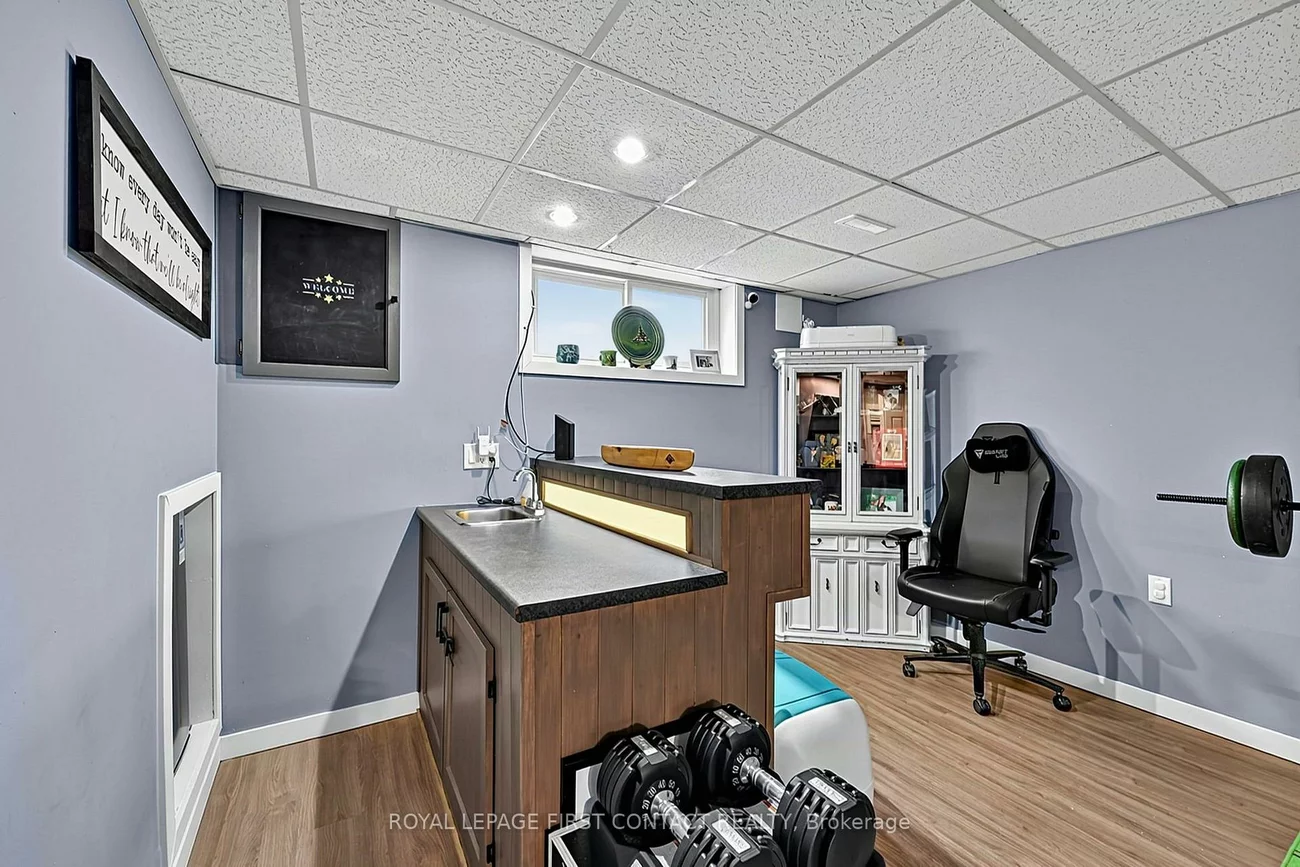 233, Innisfil, Allandale Centre, Barrie