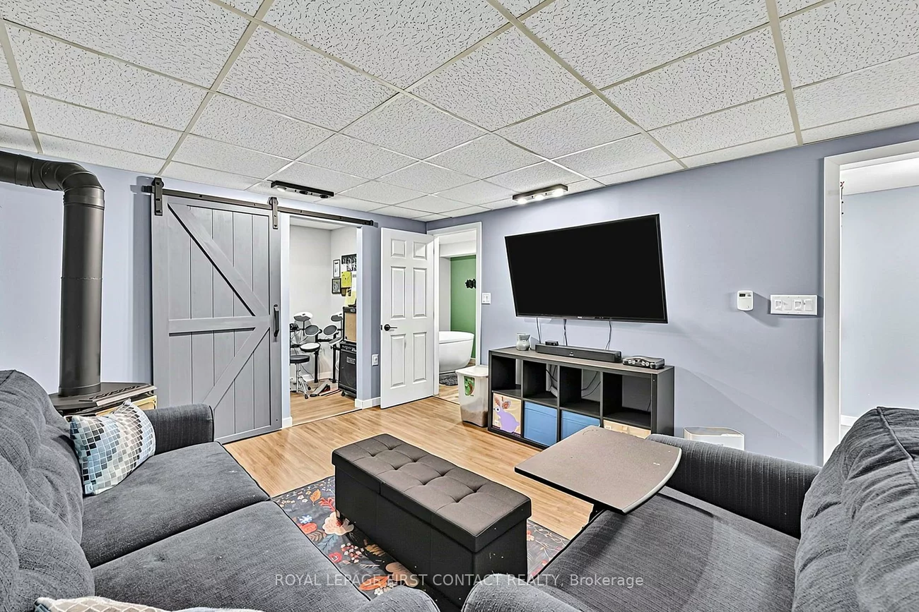 233, Innisfil, Allandale Centre, Barrie