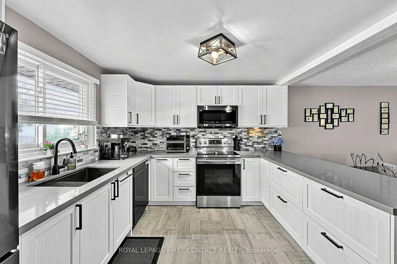 233, Innisfil, Allandale Centre, Barrie
