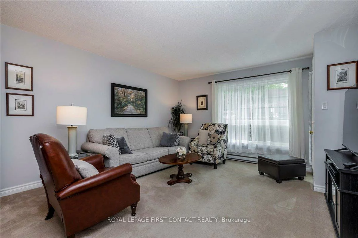 131, Clapperton, Wellington, Barrie