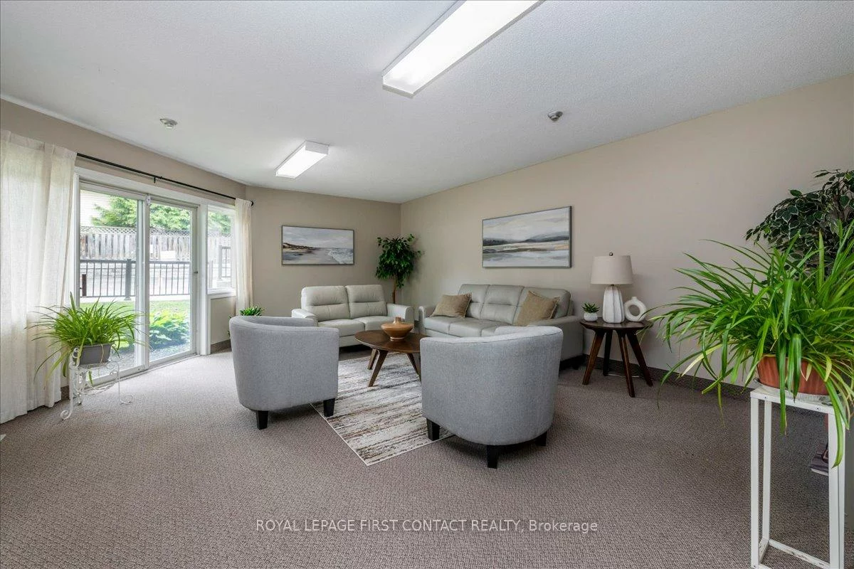 131, Clapperton, Wellington, Barrie