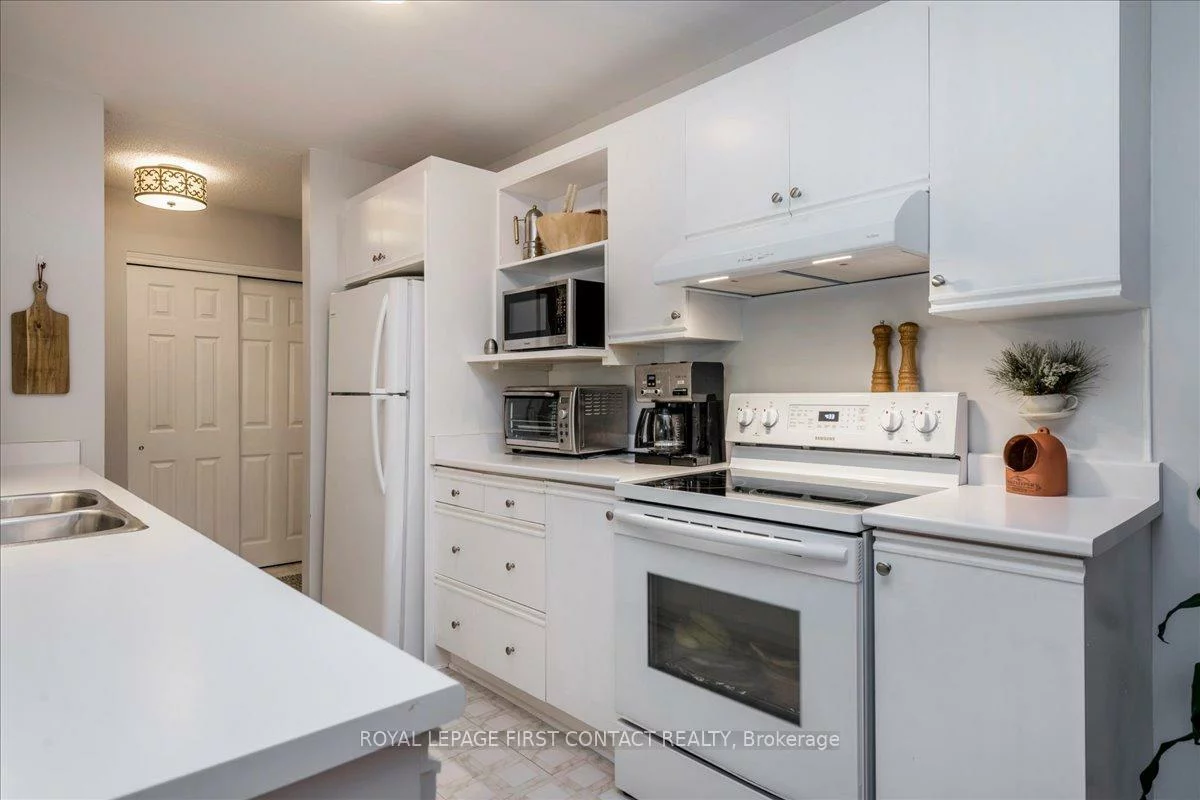 131, Clapperton, Wellington, Barrie