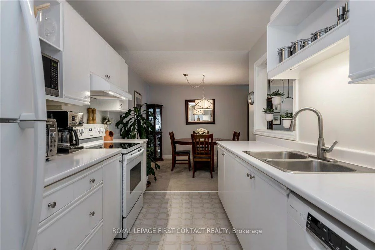 131, Clapperton, Wellington, Barrie