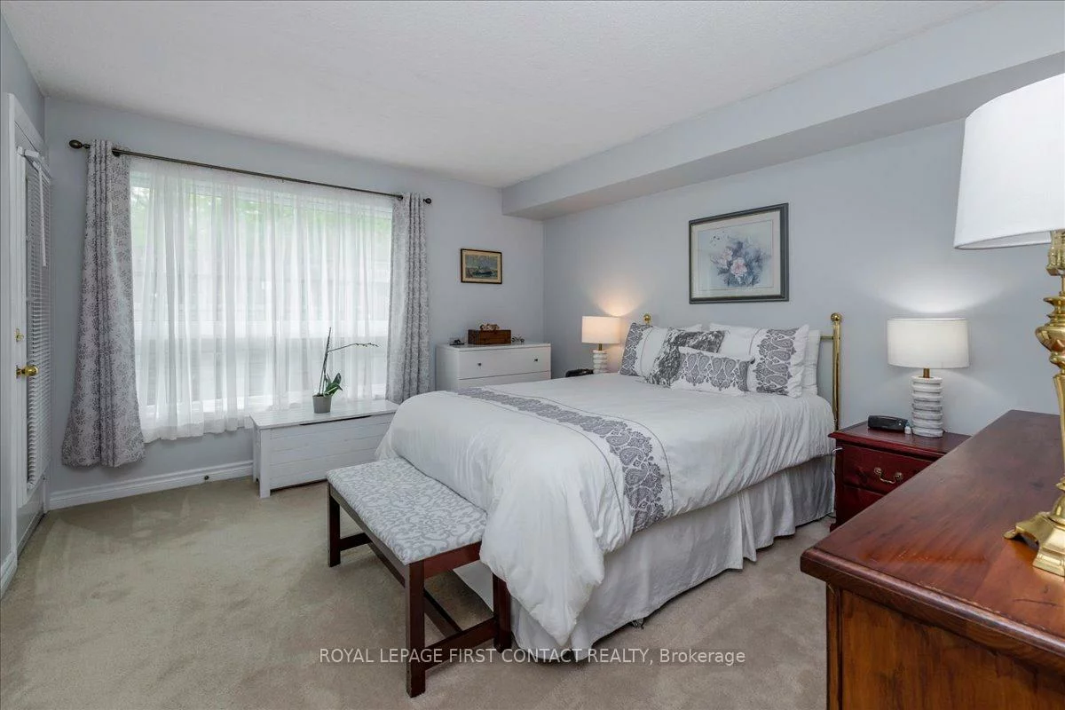 131, Clapperton, Wellington, Barrie