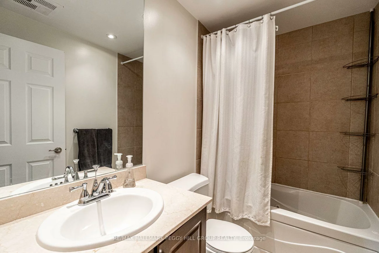 6, Victoria, City Centre, Barrie