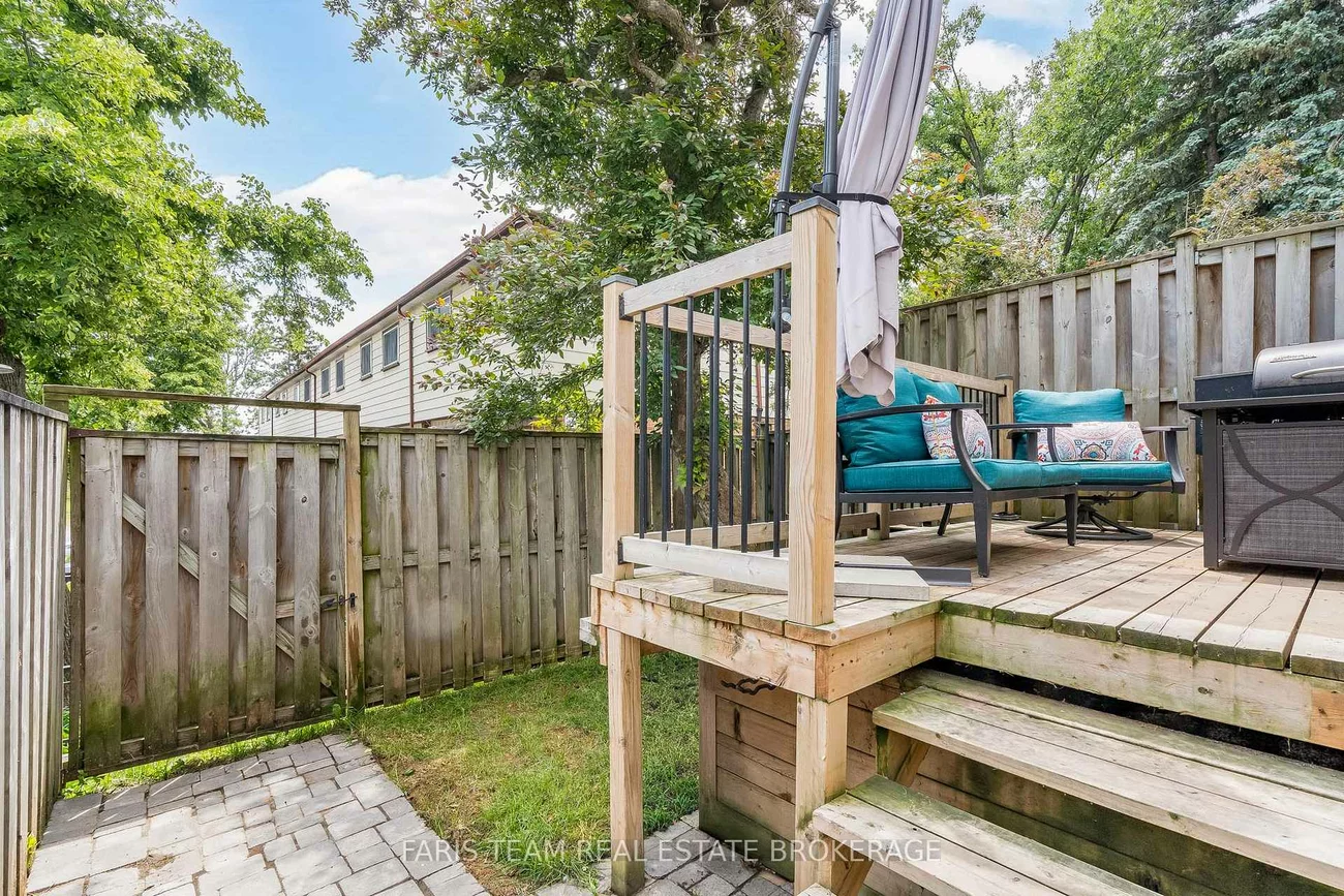 63, Ferris, Cundles East, Barrie