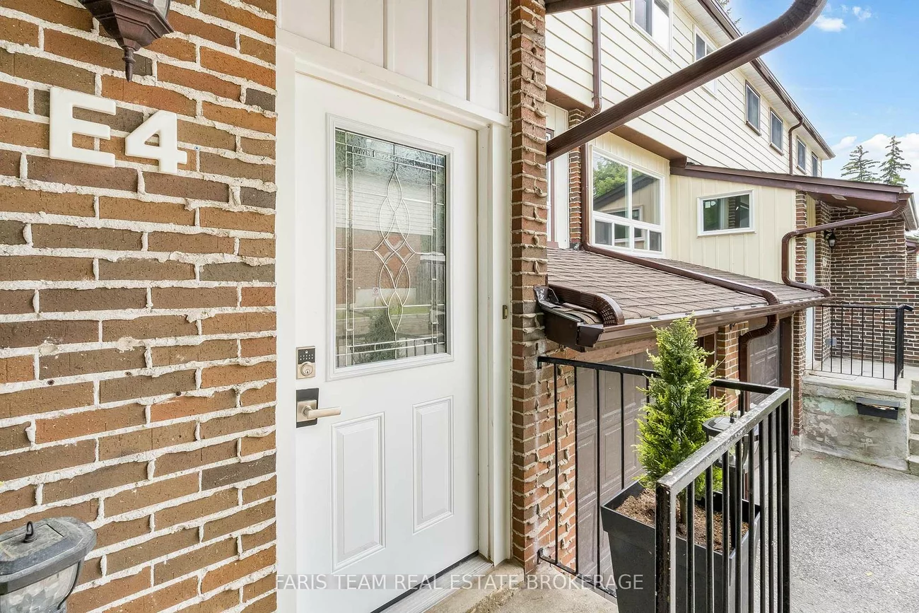 63, Ferris, Cundles East, Barrie
