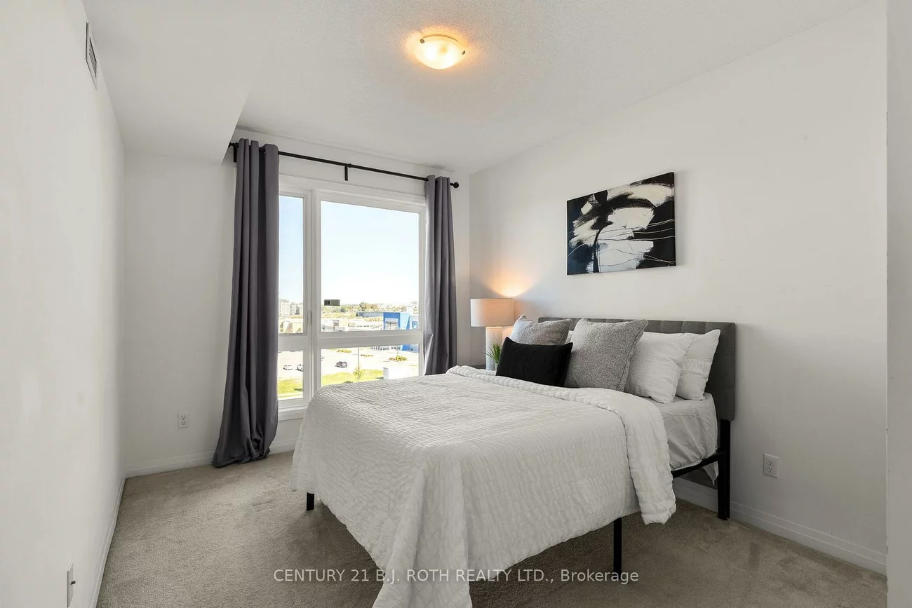 299, Cundles, 400 North, Barrie