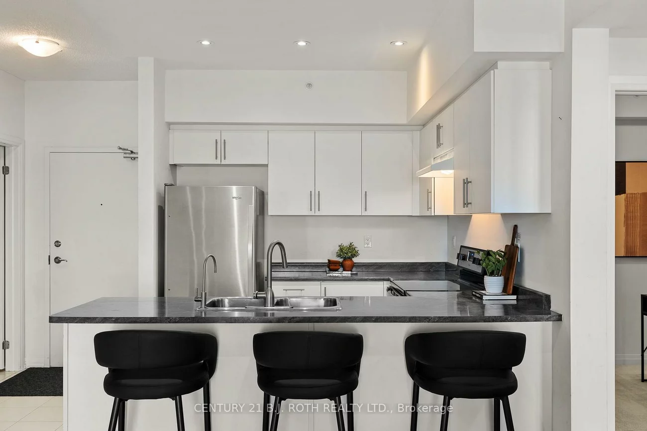 299, Cundles, 400 North, Barrie