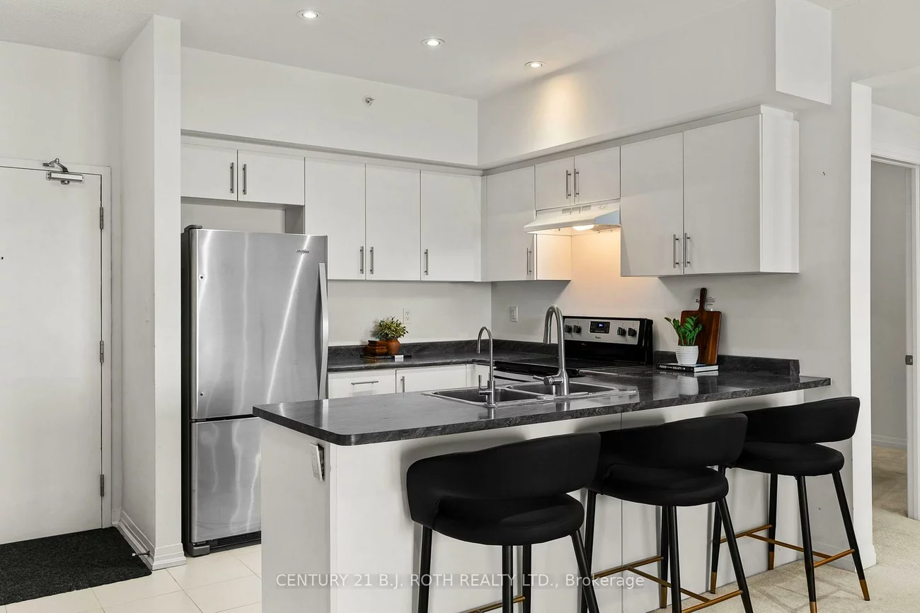 299, Cundles, 400 North, Barrie