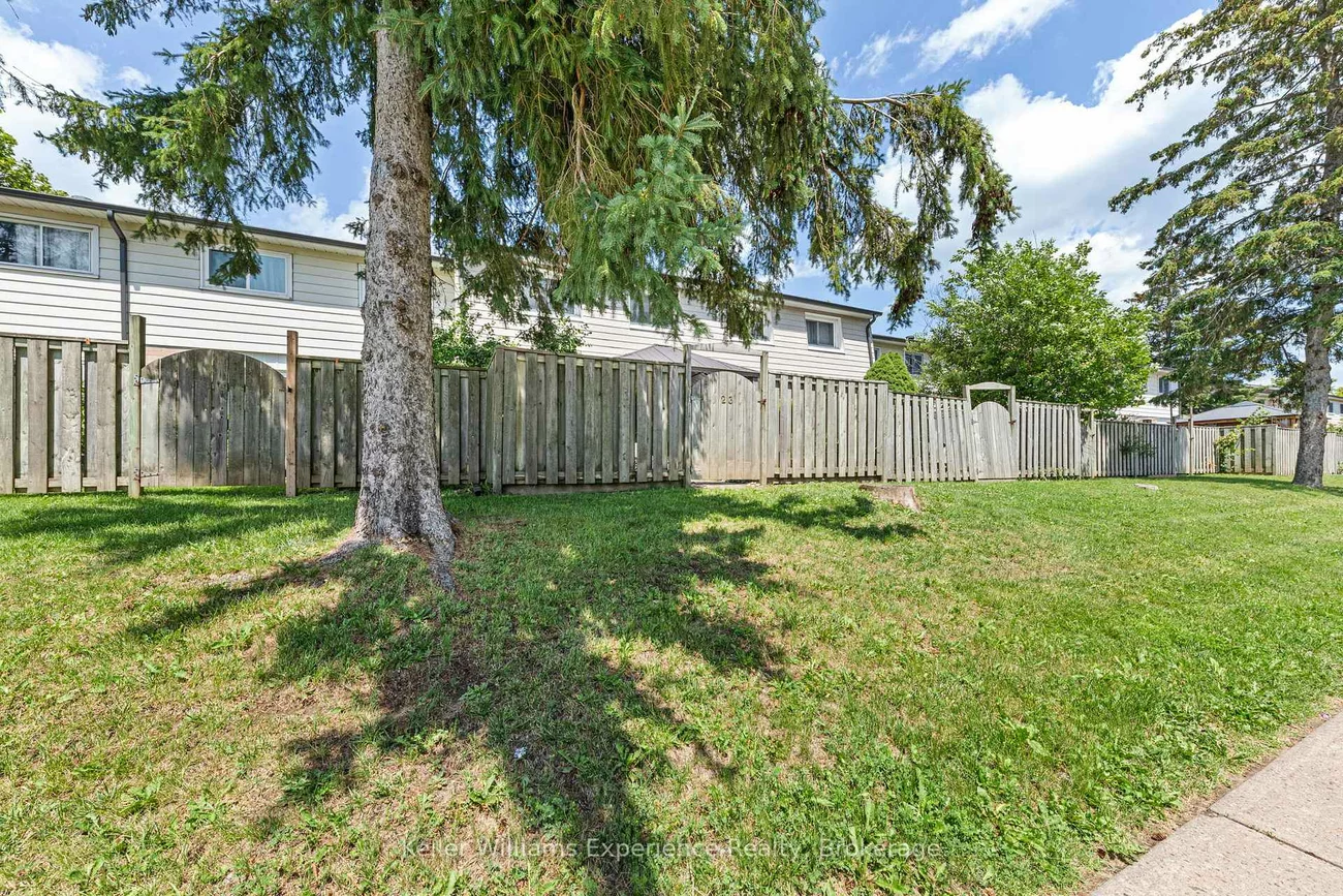 2, Bernick, Grove East, Barrie