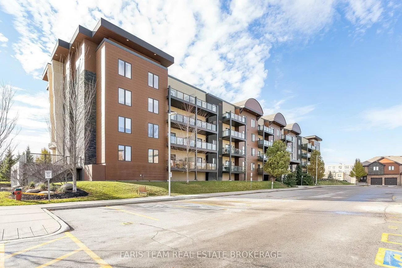 100, Dean, Painswick South, Barrie