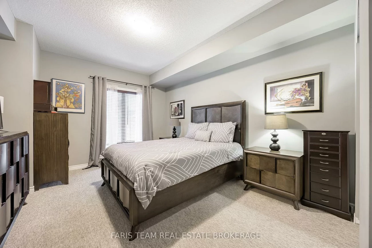 100, Dean, Painswick South, Barrie