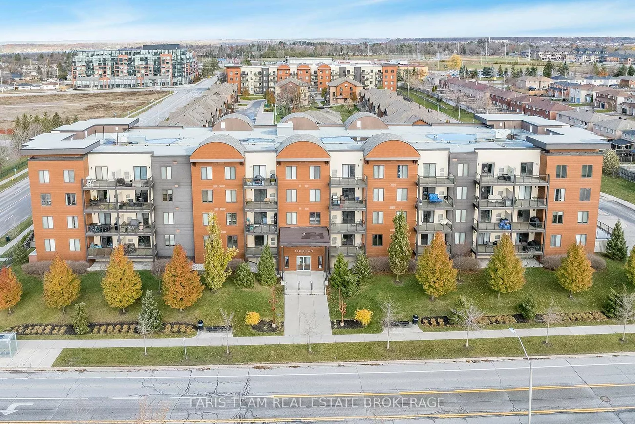 100, Dean, Painswick South, Barrie