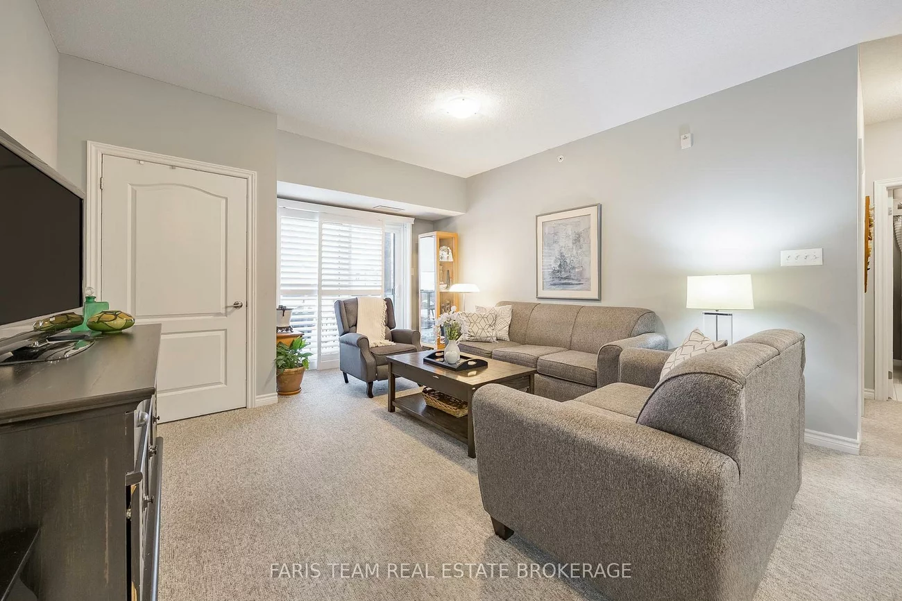 100, Dean, Painswick South, Barrie