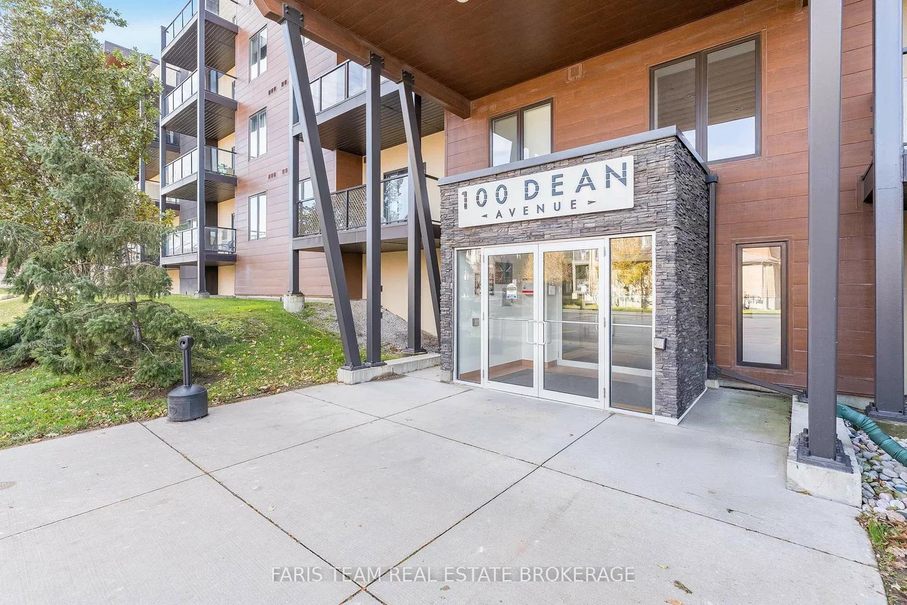 100, Dean, Painswick South, Barrie