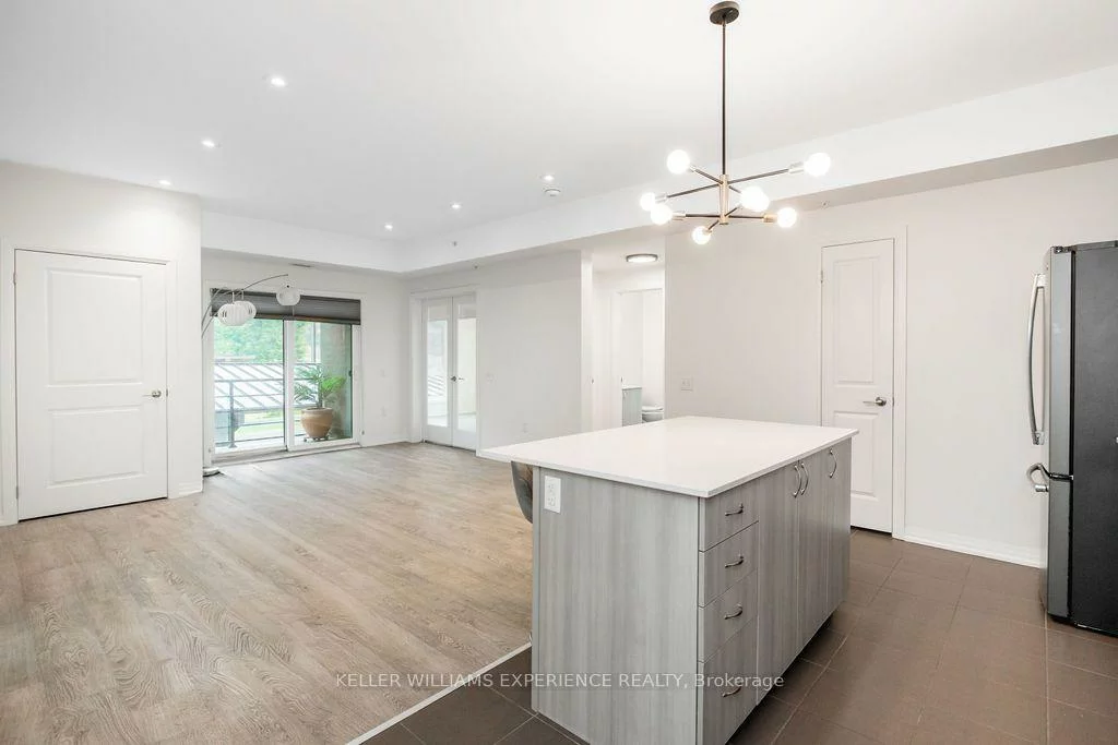 300, Essa, 400 West, Barrie