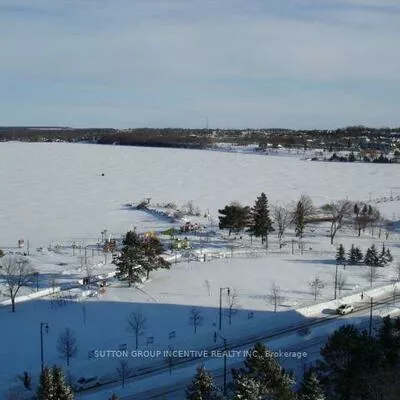 65, Ellen, City Centre, Barrie