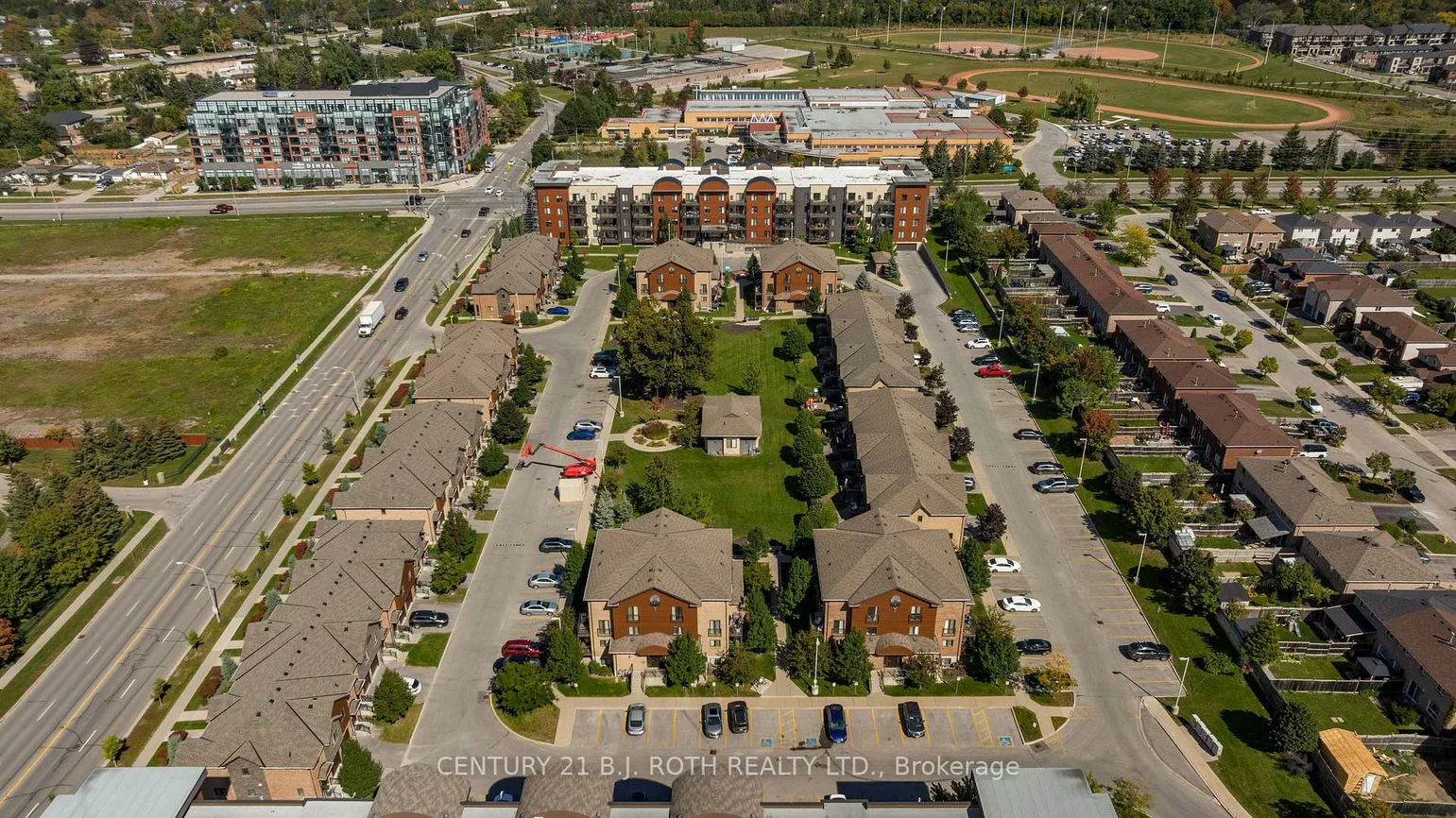 720, Yonge, Painswick South, Barrie