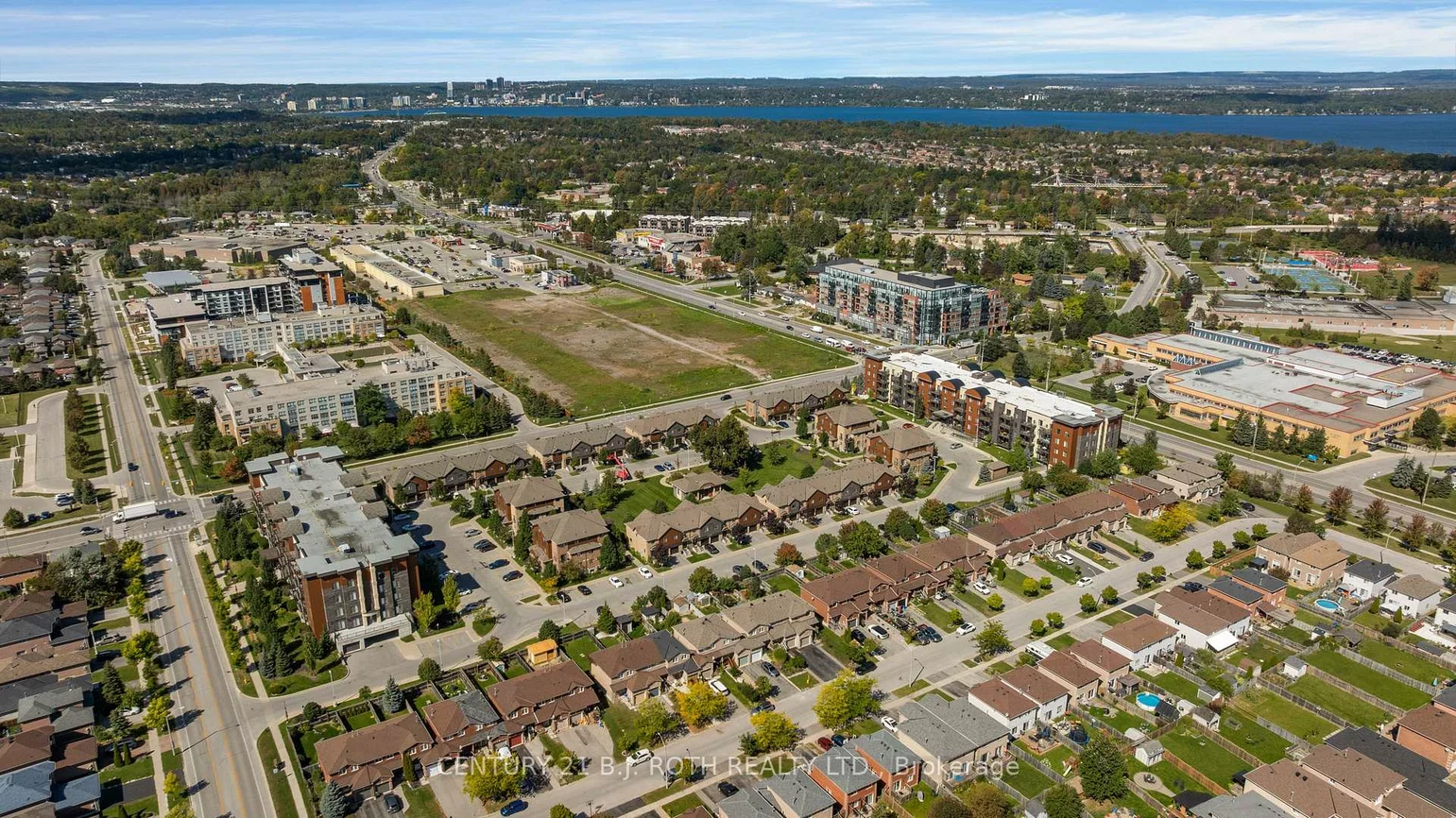 720, Yonge, Painswick South, Barrie