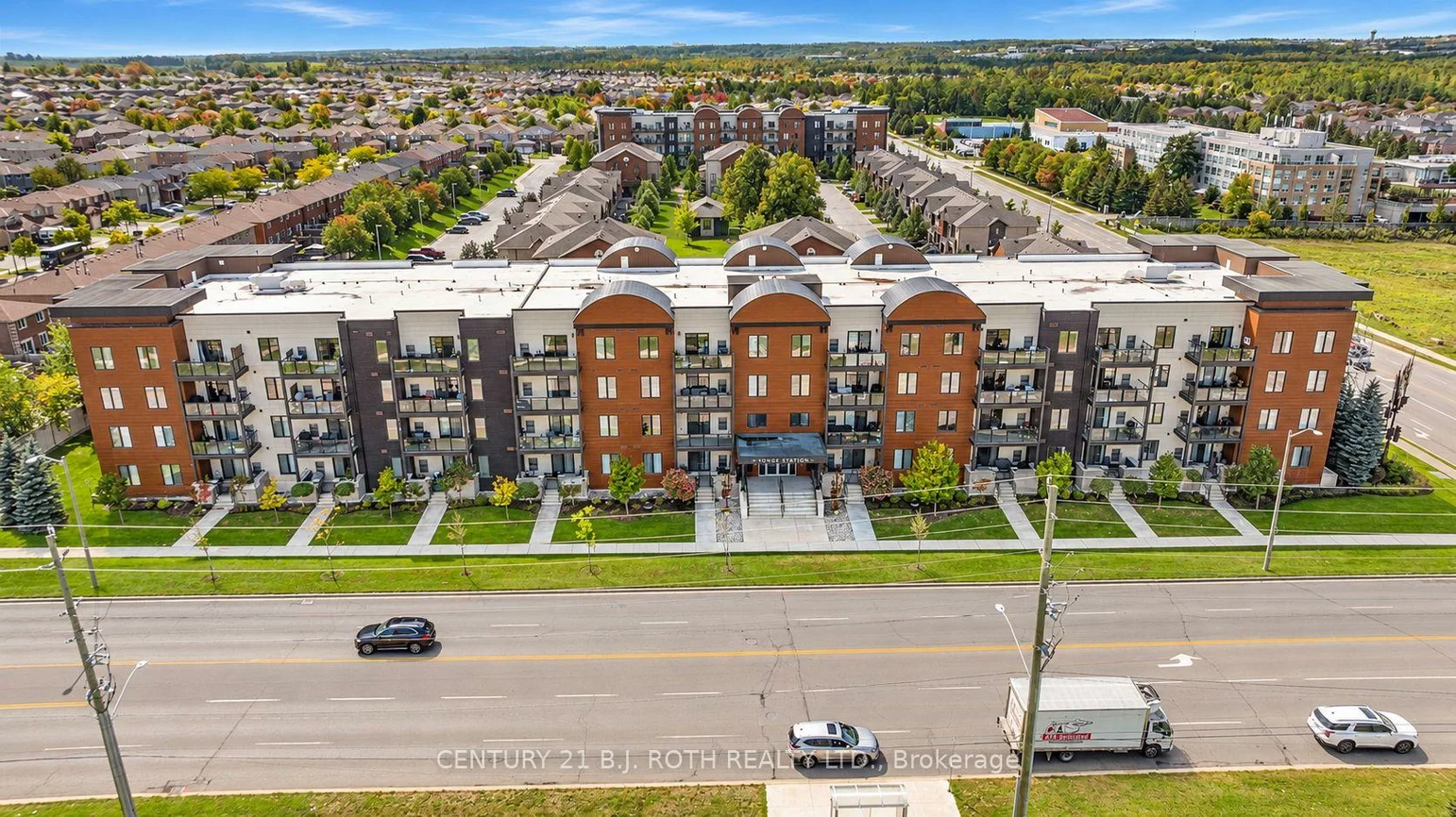 720, Yonge, Painswick South, Barrie