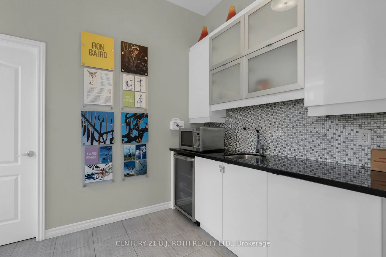 720, Yonge, Painswick South, Barrie