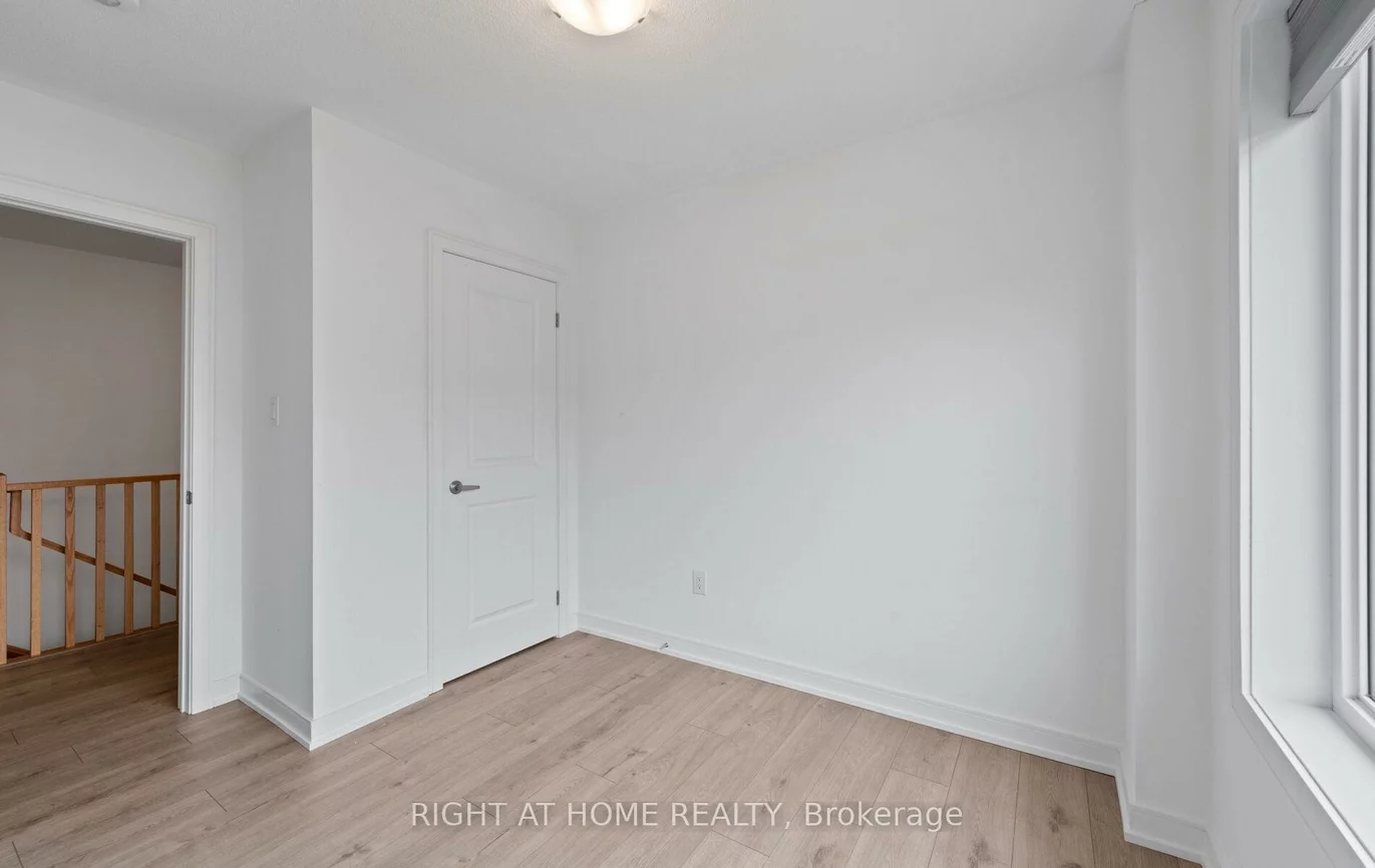 13, Magnolia, Innis-Shore, Barrie