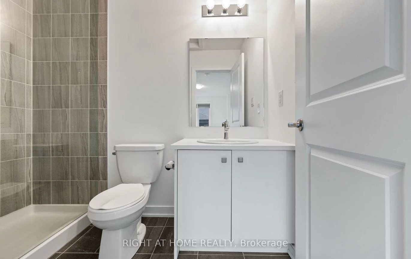 13, Magnolia, Innis-Shore, Barrie