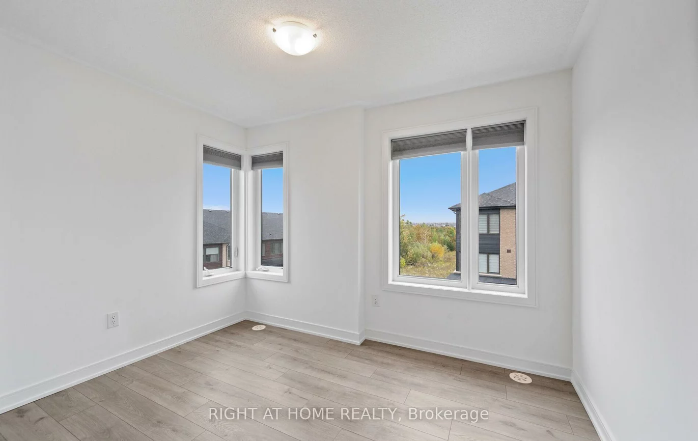 13, Magnolia, Innis-Shore, Barrie