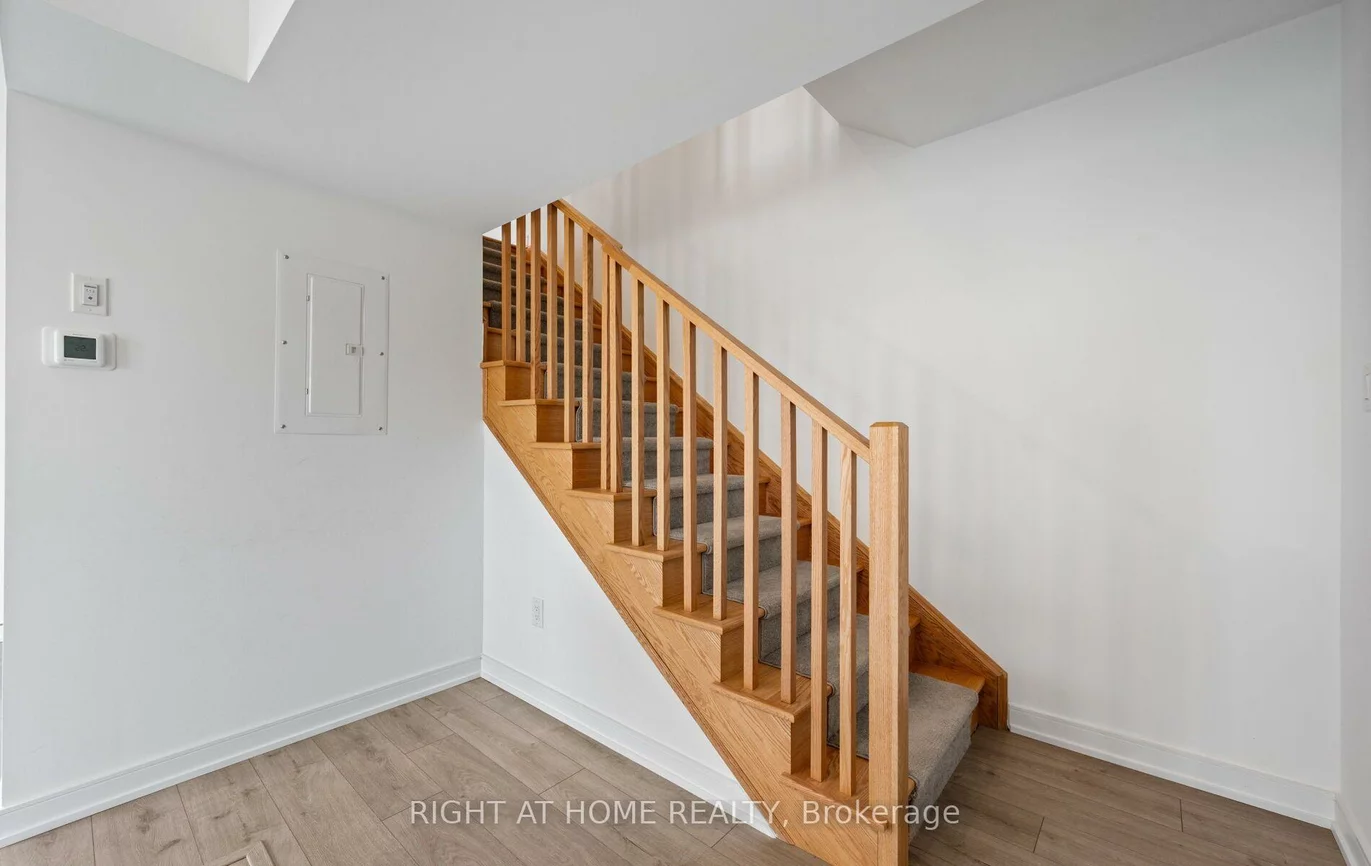 13, Magnolia, Innis-Shore, Barrie