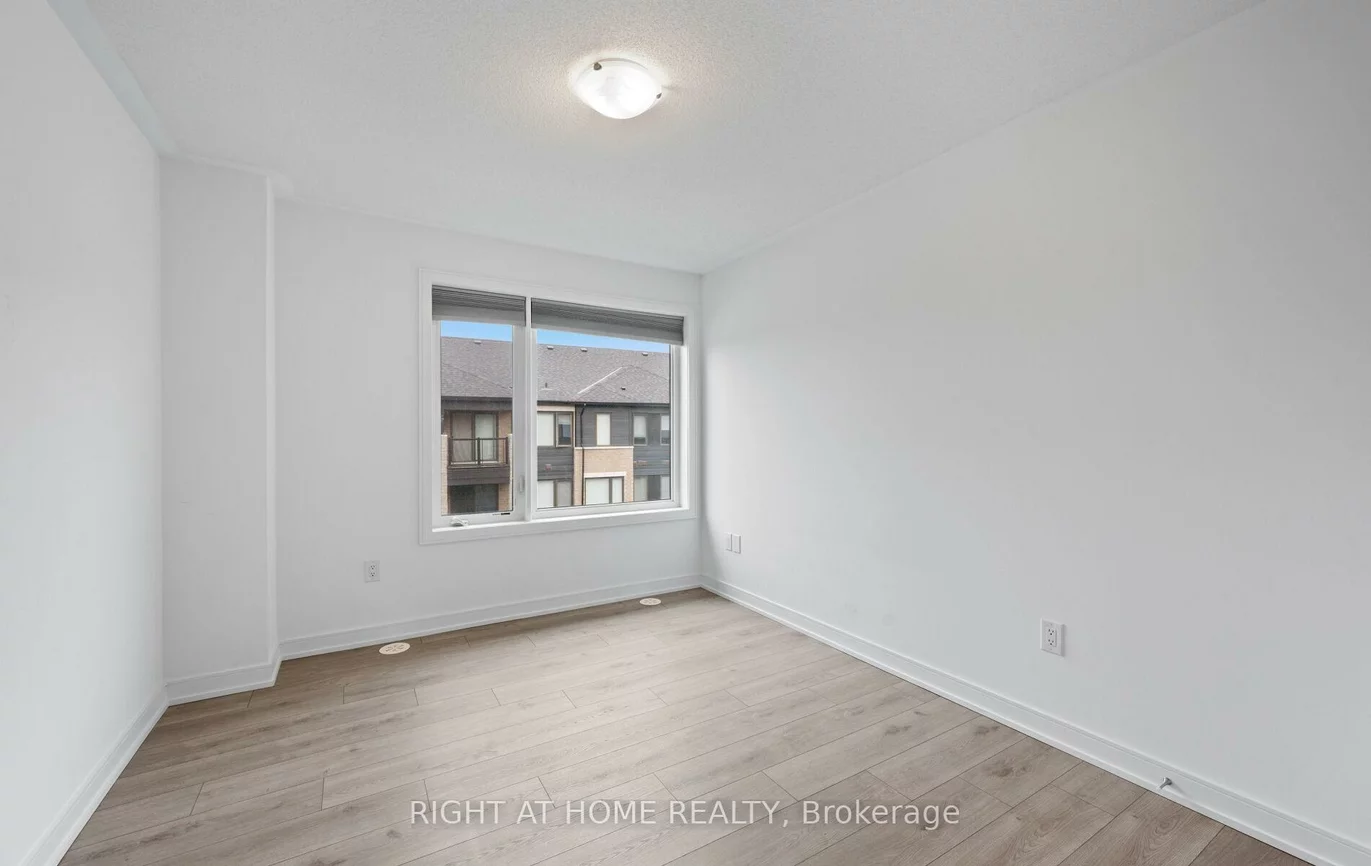 13, Magnolia, Innis-Shore, Barrie